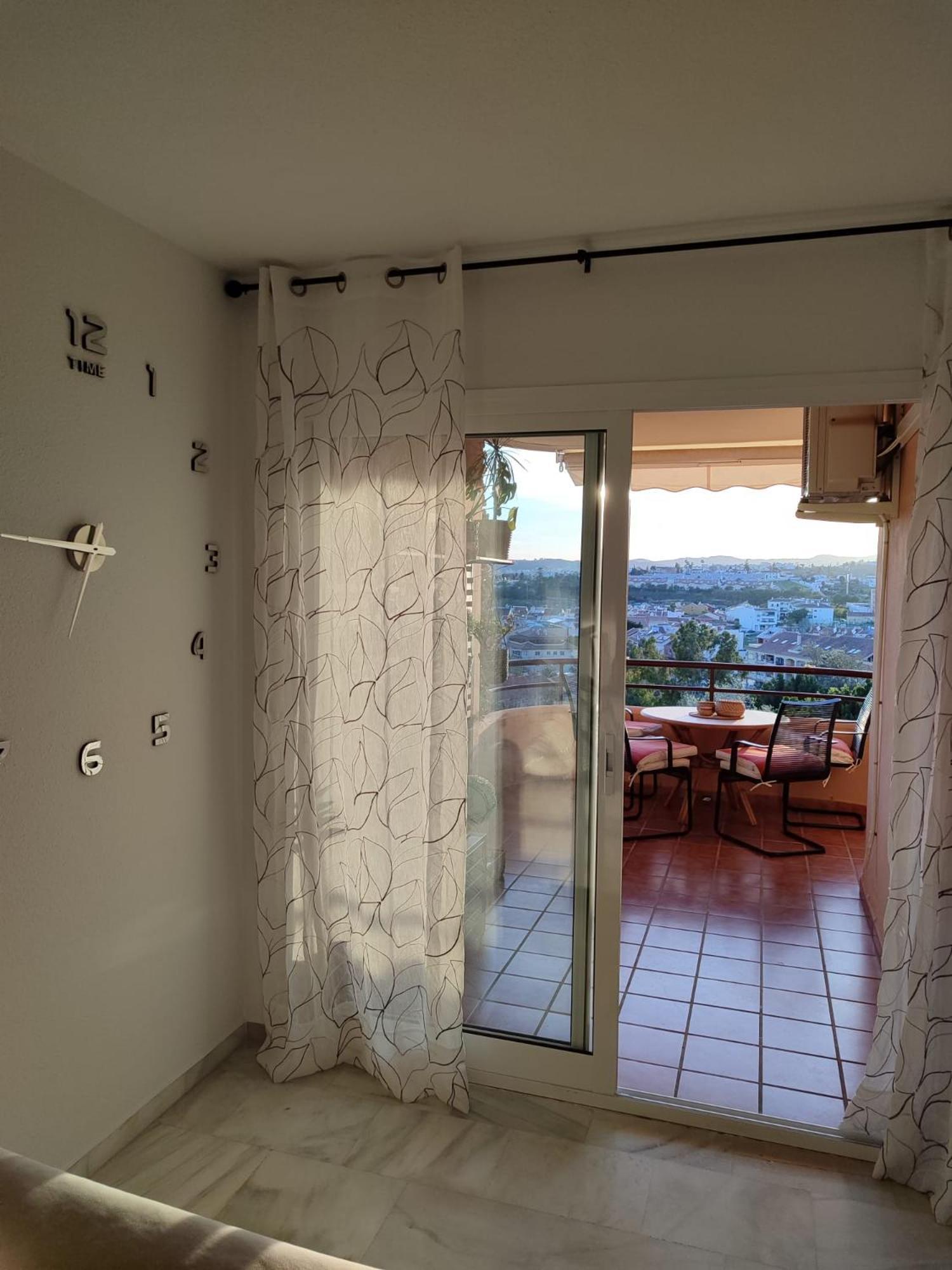 Apartamento Nuevo ฟูเอนฮิโรลา ภายนอก รูปภาพ