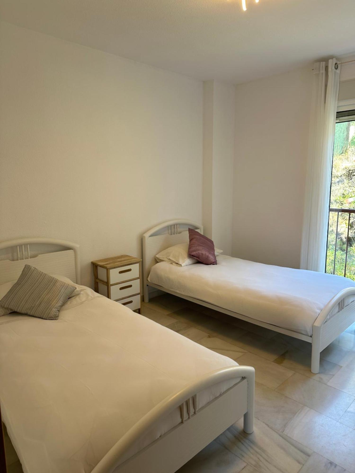 Apartamento Nuevo ฟูเอนฮิโรลา ภายนอก รูปภาพ